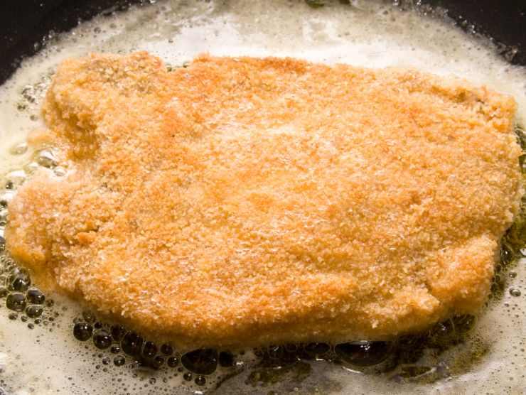 cotoletta in cottura