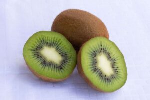 3 kiwi
